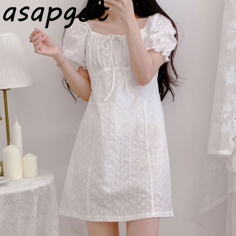 Sweet Girls Summer Retro Slim Waist Temperament Square Neck Puff Short Sleeve Purple Embroidered Dress Mini White Hollow Out 210429