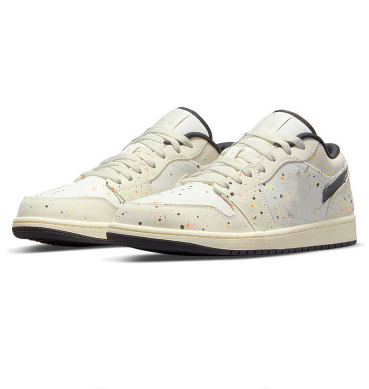2021 Low Top Men's Fashion Skateboard Jogging Shoes 1 Paint Splatter Beige Black Women's Sneakers 36-45
2021 Low Top Men's Fashion Skateboard Jogging Shoes 1 Paint Splatter Beige Black Women's Sneakers 36-45