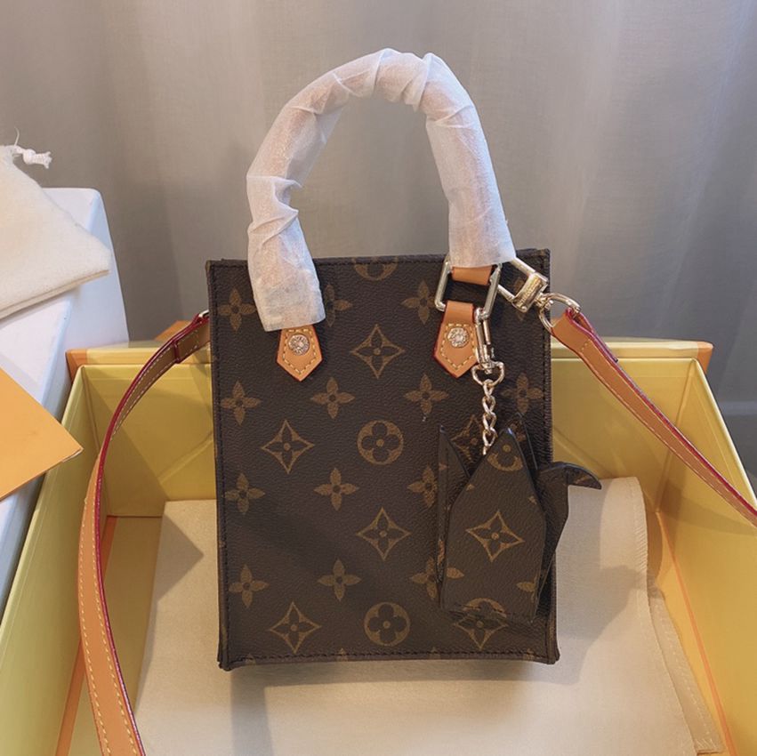 High quality Luxury designer handbags Shopping Large bags Famous Classic women Ladies Handbag Capacity Shoulder Tote Day Clutch Wallet Fashi
High quality Luxury designer handbags Shopping Large bags Famous Classic women Ladies Handbag Capacity Shoulder Tote Day Clutch Wallet Fashi