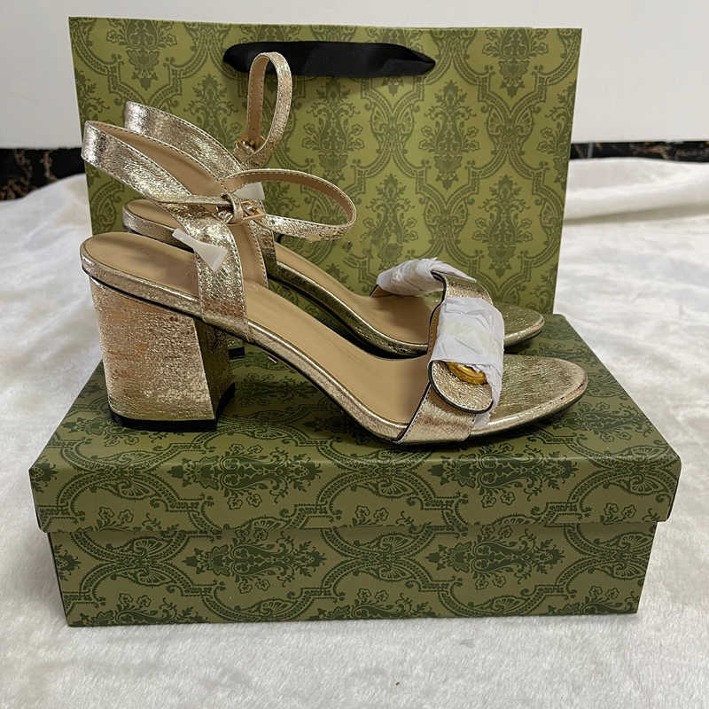 7cm Classic High heeled GG sandals party fashion 100% leather women Dance shoe designer sexy heels Suede Lady Metal Belt buckle Thick Heel Woman shoes Large size 35-42
7cm Classic High heeled GG sandals party fashion 100% leather women Dance shoe designer sexy heels Suede Lady Metal Belt buckle Thick Heel Woman shoes Large size 35-42