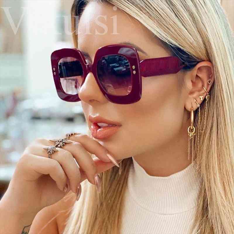 Vintage Red Square Sunglasses Women Brand Designer Retro Rivet Cat Eye Sun Glasses For Female Oversized Gradient Shades Oculos, White;black
Vintage Red Square Sunglasses Women Brand Designer Retro Rivet Cat Eye Sun Glasses For Female Oversized Gradient Shades Oculos, White;black
