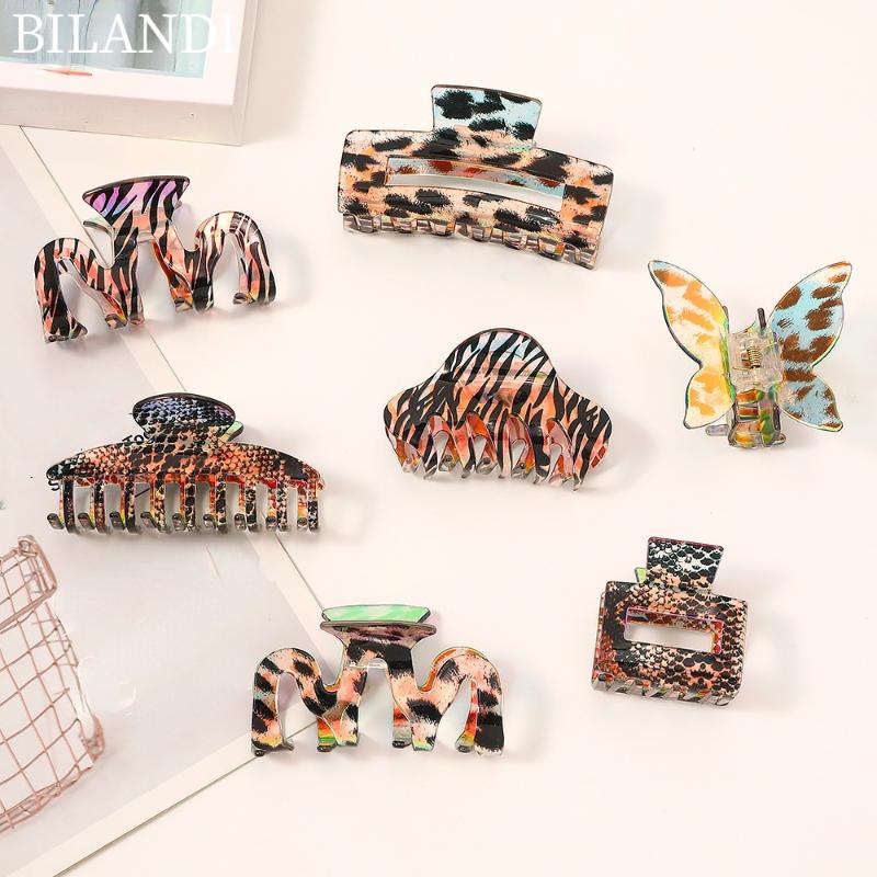 Hair Clips & Barrettes Bilandi 2021 Colorful Resin Clip For Women Girls Elegant Butterfly Square Geometric Hairpin Claw Head Accessory, Golden;silver
Hair Clips & Barrettes Bilandi 2021 Colorful Resin Clip For Women Girls Elegant Butterfly Square Geometric Hairpin Claw Head Accessory, Golden;silver