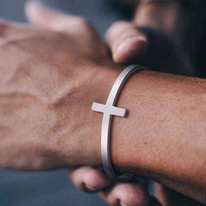 Silverly Cross Cuff Bracelet Stainless Steel Sideways Open Bangle for Men Unisex Jewelry
Silverly Cross Cuff Bracelet Stainless Steel Sideways Open Bangle for Men Unisex Jewelry