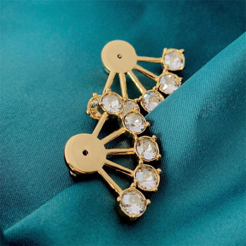 Summer 2021 Women C Letter Gold Stud Jewelry Luxurys Earring Designers Luxury Diamond Earrings Womens Fashion Ear Studs With Box 21082401ZY, Golden;silver
Summer 2021 Women C Letter Gold Stud Jewelry Luxurys Earring Designers Luxury Diamond Earrings Womens Fashion Ear Studs With Box 21082401ZY, Golden;silver