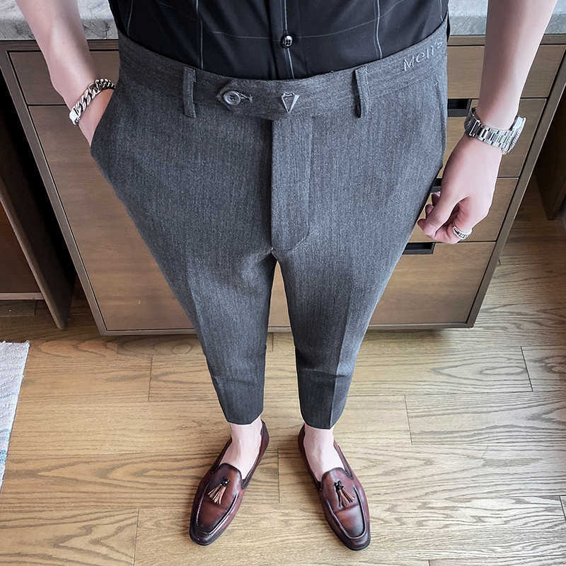 Embroidery Men's Business Dress Pants Greay Black Formal Office Social Suits Pants Casual Slim Trousers Pantalon Homme Classique 210527, Dark grey
Embroidery Men's Business Dress Pants Greay Black Formal Office Social Suits Pants Casual Slim Trousers Pantalon Homme Classique 210527, Dark grey