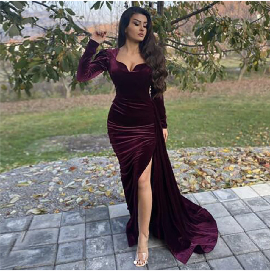 2021 Arabic Evening Dress Sweeteart Long Sleeve Sexy Mermaid Prom Gown Plus Size Velvet Mother of the Bride Party Dress, Black;red
2021 Arabic Evening Dress Sweeteart Long Sleeve Sexy Mermaid Prom Gown Plus Size Velvet Mother of the Bride Party Dress, Black;red