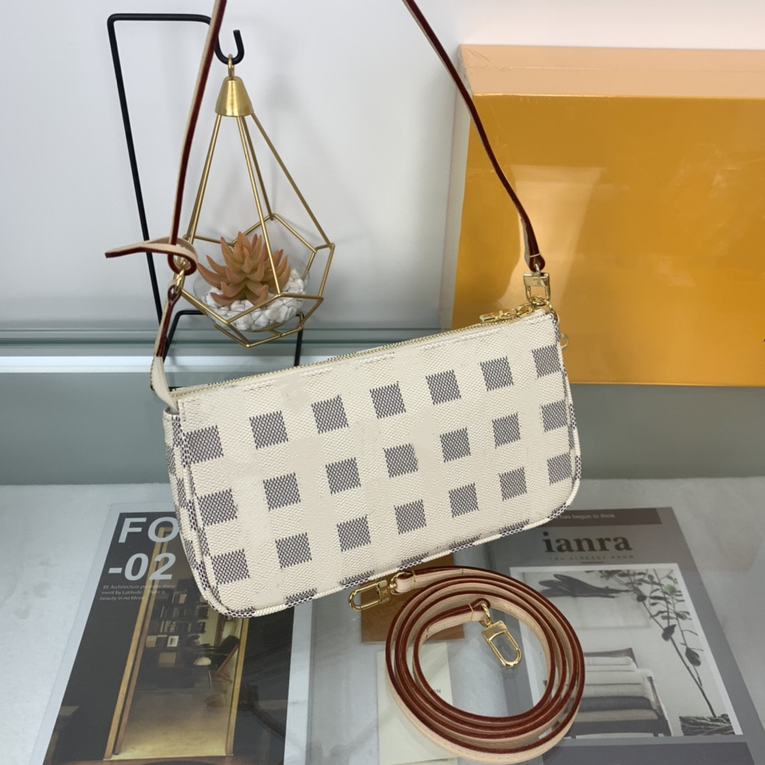 Women Favorite Genuine Leather bag Fashion Handbags Multi Pochette Accessoires Purses Flower Mini 3pcs Crossbody Shoulder Bags, Box
Women Favorite Genuine Leather bag Fashion Handbags Multi Pochette Accessoires Purses Flower Mini 3pcs Crossbody Shoulder Bags, Box