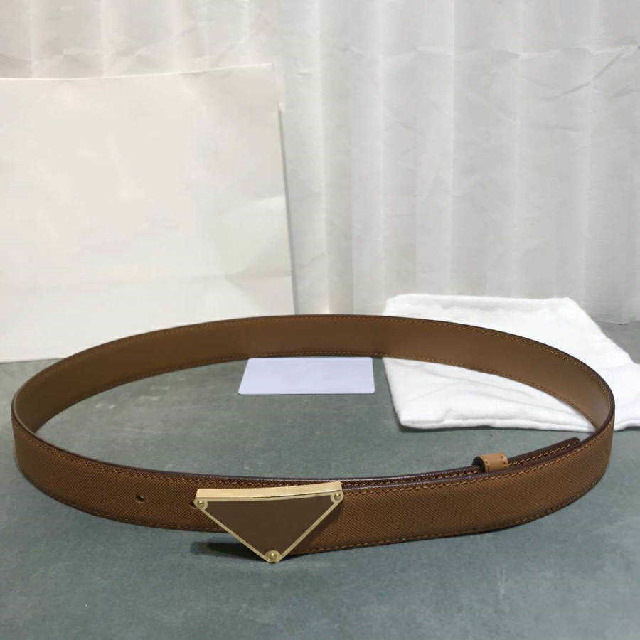 2022 new Belt for Man Woman Fashion Letter Design Men Womens Belts Genuine Cowhide 9 Color High Quality with Box, Beige
2022 new Belt for Man Woman Fashion Letter Design Men Womens Belts Genuine Cowhide 9 Color High Quality with Box, Beige