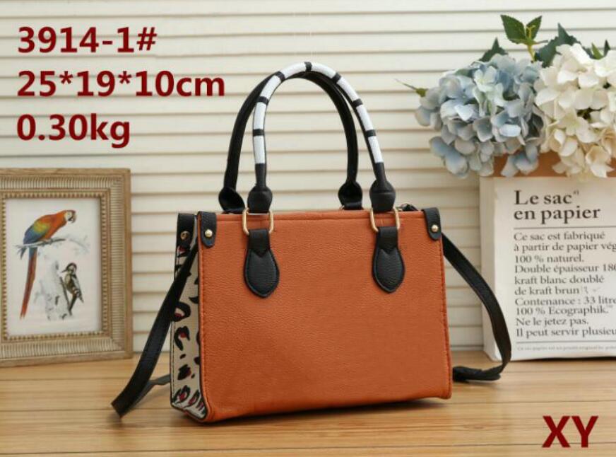 2022 Fashion Onthego Leopard M44925 M44926 women designers bags genuine leather Handbags messenger crossbody shoulder bag Totes Walle, Black/red
2022 Fashion Onthego Leopard M44925 M44926 women designers bags genuine leather Handbags messenger crossbody shoulder bag Totes Walle, Black/red