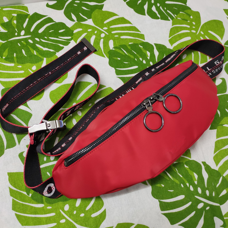 Skateboard bag Men Shoulder Bag Yellow Ribbon Men Chest Bag Anti-Theft Sling Pack USB Charge Port Satchel Canvas Sport Bags, Red
Skateboard bag Men Shoulder Bag Yellow Ribbon Men Chest Bag Anti-Theft Sling Pack USB Charge Port Satchel Canvas Sport Bags, Red