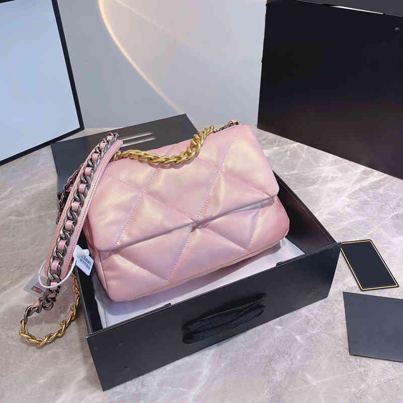 Ss21 Luxe Shoulder Bags 19 Series Classic Flap Genuine Leather Women Crossbody Gold Metal Hardware Luxury Designer Multi Pochette Outdoor YO7J
Ss21 Luxe Shoulder Bags 19 Series Classic Flap Genuine Leather Women Crossbody Gold Metal Hardware Luxury Designer Multi Pochette Outdoor YO7J