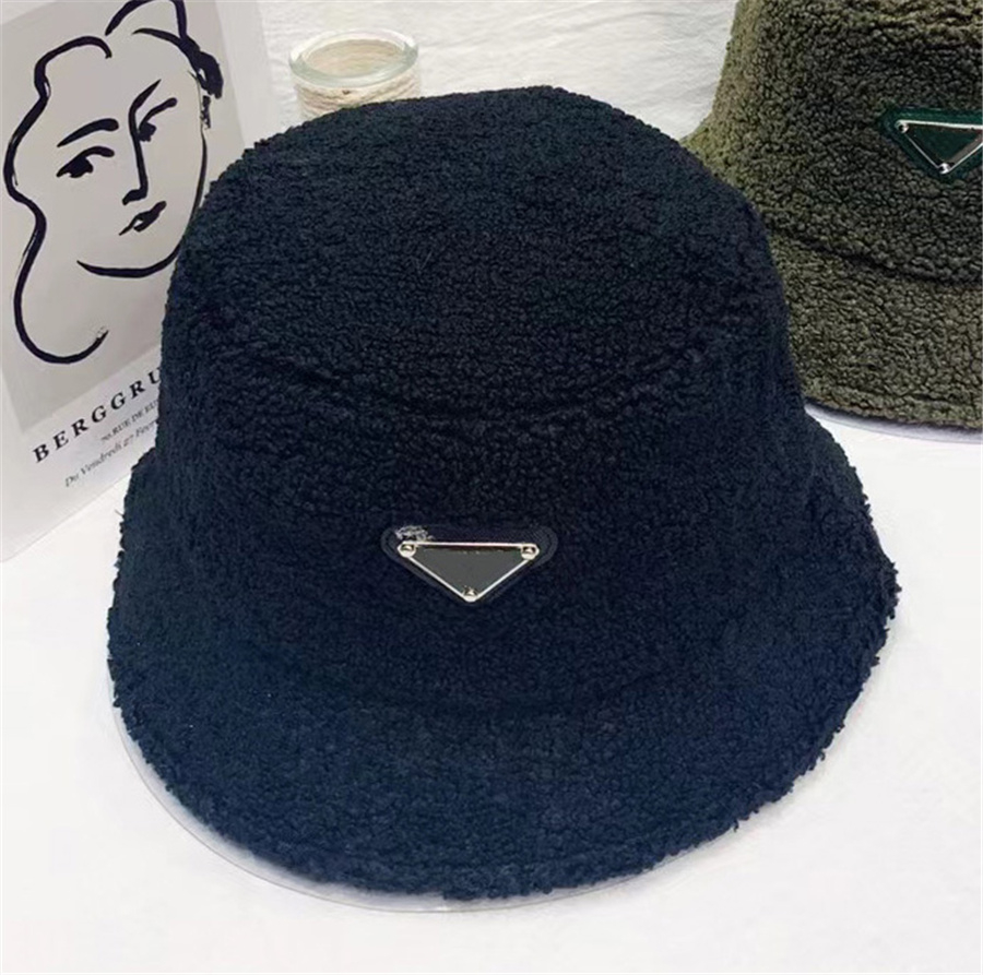 Womens Plush Bucket Hat Designer Cap Fisherman Hats Mens Autumn Winter Caps Fashion Stingy Brim Casual Fitted Sunhat Sunshade Luxurys Design, Khaki
Womens Plush Bucket Hat Designer Cap Fisherman Hats Mens Autumn Winter Caps Fashion Stingy Brim Casual Fitted Sunhat Sunshade Luxurys Design, Khaki