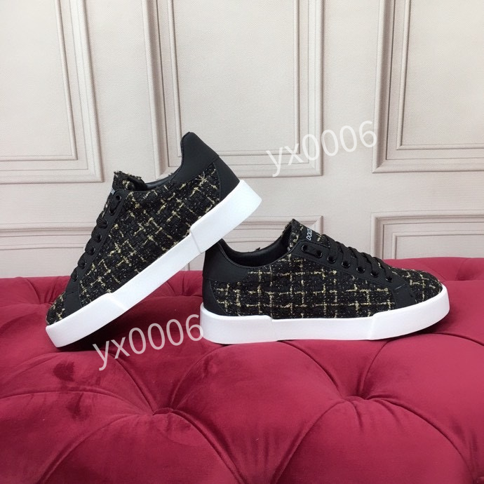 luxury Women men shoes 35-45 The Hacker Project Triple S sneakers 100 Rhyton sneaker trainers Multicolor Casual shoe hc200901, Choose the color
luxury Women men shoes 35-45 The Hacker Project Triple S sneakers 100 Rhyton sneaker trainers Multicolor Casual shoe hc200901, Choose the color