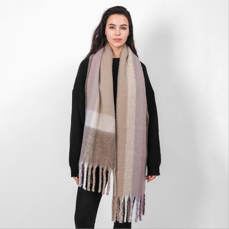 New Fashion Scarves 2021Winter Scarf Women Cashmere Warm Pashmina Plaid Foulard Female Wraps Thick Soft Bufanda Big Tassels Shawl Long Stole
New Fashion Scarves 2021Winter Scarf Women Cashmere Warm Pashmina Plaid Foulard Female Wraps Thick Soft Bufanda Big Tassels Shawl Long Stole