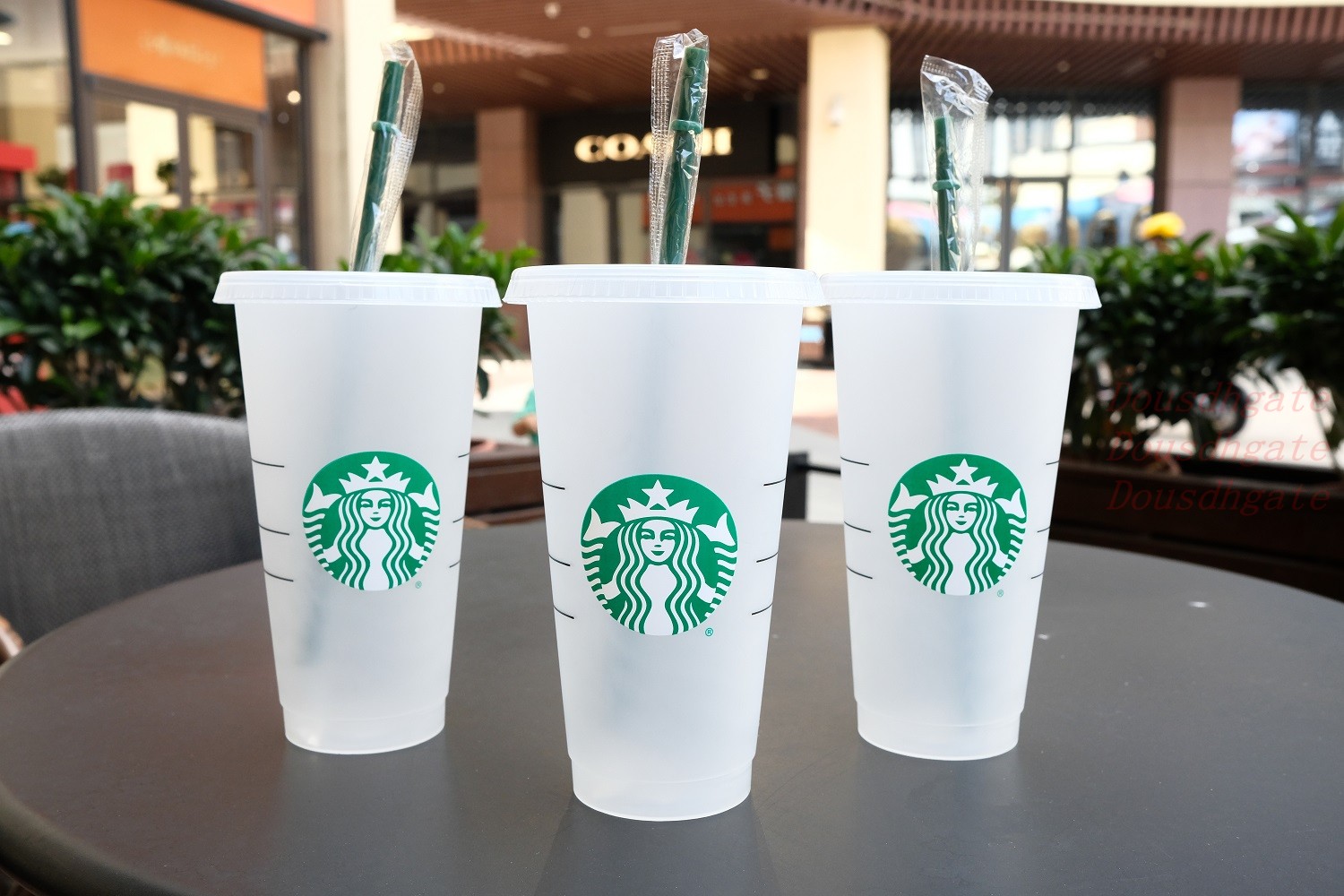 Starbucks 24oz/710ml Plastic Tumbler Reusable Clear Drinking Flat Bottom Cup Pillar Shape Lid Straw Mugs Bardian 50pcs Free DHL 1, As show
Starbucks 24oz/710ml Plastic Tumbler Reusable Clear Drinking Flat Bottom Cup Pillar Shape Lid Straw Mugs Bardian 50pcs Free DHL 1, As show
