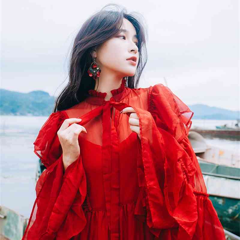 Fashion Red Holiday Ruffled Vintage Dress Women's Flared Sleeves Female Chiffon Two-Piece Big Swinging Long Dresses 210520