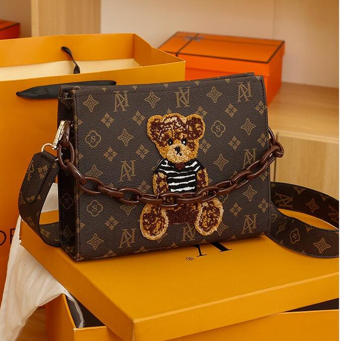 Women Luxurys Designers Bags Handbag 2022 Women Handbags Lady Messenger Fashion Shoulder Bag Luxury Crossbody Tote Wallet, 01
Women Luxurys Designers Bags Handbag 2022 Women Handbags Lady Messenger Fashion Shoulder Bag Luxury Crossbody Tote Wallet, 01