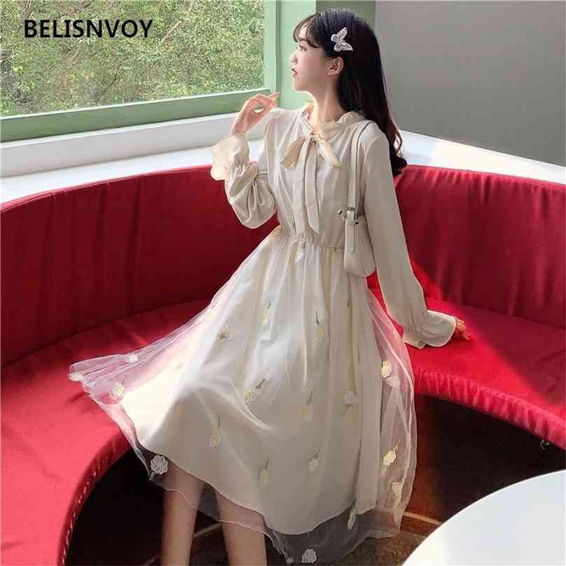 Japanese Lovely Fresh Women Dress BowKnot Mesh Floral Embroidery Vestidos Flare Sleeve Elegant Chic Sweet Female Maxi Dresses 210520, Green
Japanese Lovely Fresh Women Dress BowKnot Mesh Floral Embroidery Vestidos Flare Sleeve Elegant Chic Sweet Female Maxi Dresses 210520, Green