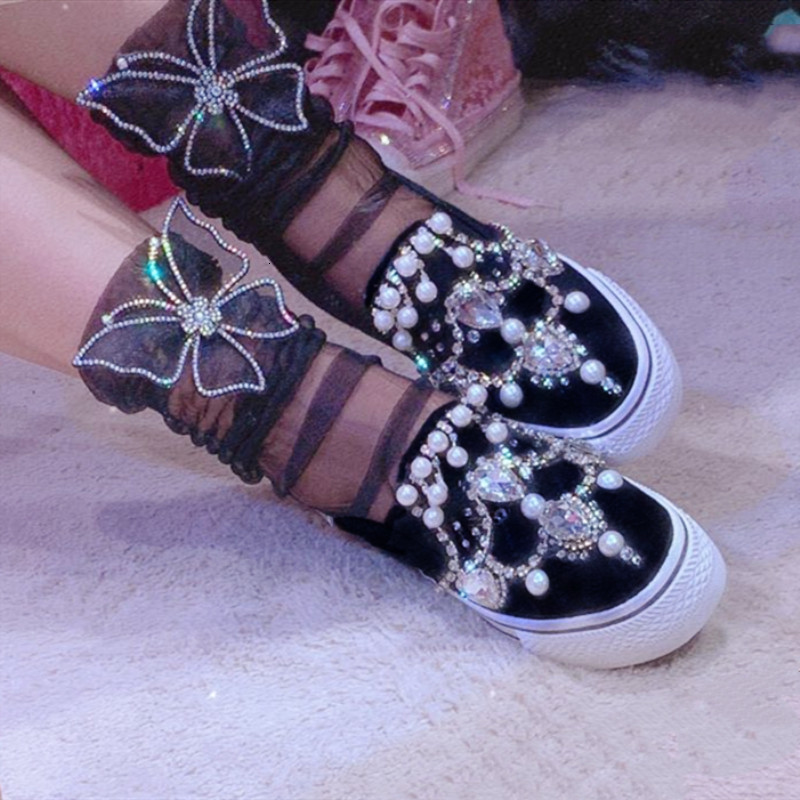 Sandals Spring shallow mouth fringed pearl drop diamond shine lazy sponge cake low single shoes one pedal casual canvas women flat, Black
Sandals Spring shallow mouth fringed pearl drop diamond shine lazy sponge cake low single shoes one pedal casual canvas women flat, Black