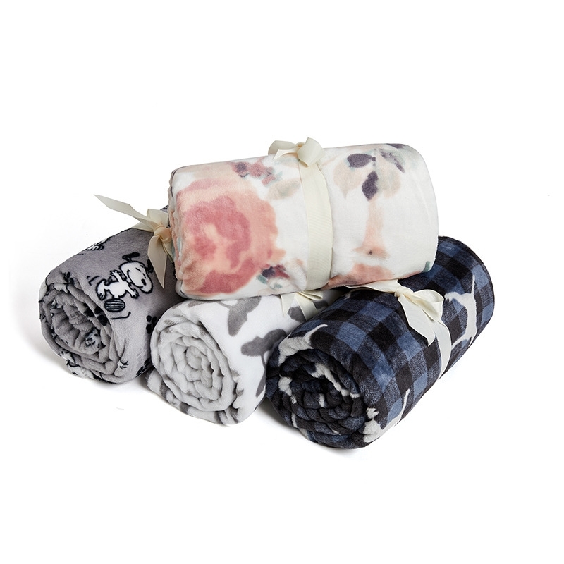 Lively new printed flannel single autumn and winter air conditioning cover children's sofa nap blanket, Rose image printing
Lively new printed flannel single autumn and winter air conditioning cover children's sofa nap blanket, Rose image printing