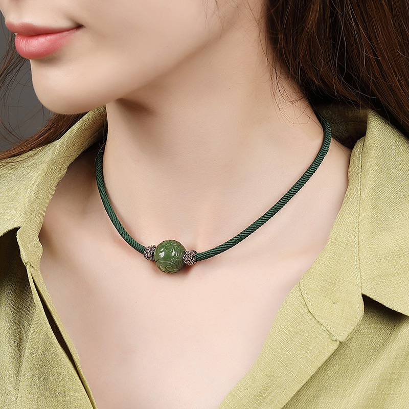 Xianlan309 Antique Hetian Jade Jade Green Necklace Collarbone Short Chain Necklace Neck Acts The Role Of National Wind Restoring A, Silver
Xianlan309 Antique Hetian Jade Jade Green Necklace Collarbone Short Chain Necklace Neck Acts The Role Of National Wind Restoring A, Silver