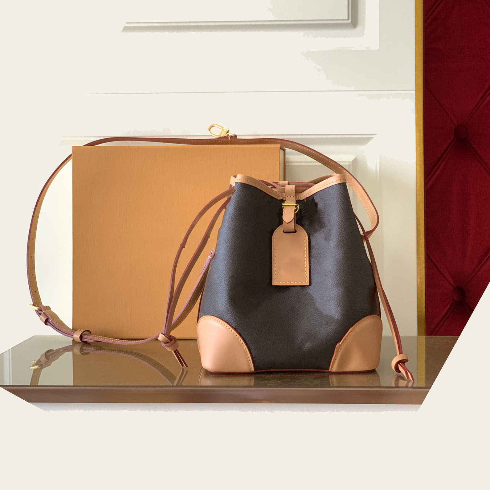 Noe Purse Fashion Crossbody Bag Designers Bags Luxury Drawstring Backpack Handbag M57099 11/15CM, Letter pattern
Noe Purse Fashion Crossbody Bag Designers Bags Luxury Drawstring Backpack Handbag M57099 11/15CM, Letter pattern