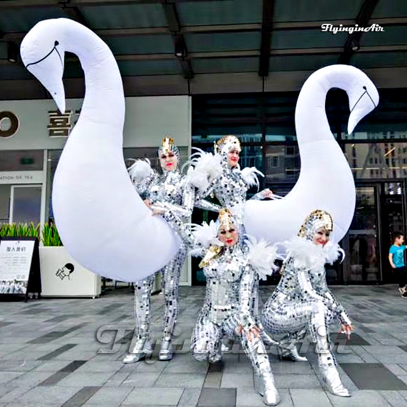 Amazing White Illuminated Walking Inflatable Swan Costume Parade Animal Balloon Wearable Blow Up Cygnus Puppet With LED Light For Event