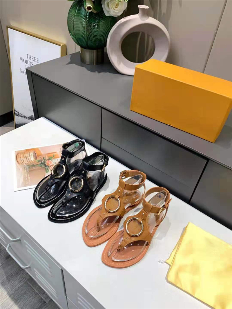 Designer Luxury Women's FARO sandals Flip flop with flat bottom Leather Footwear Gladiator ladies Beach Slipper Flip Flop 35-46 With Box Dust Bag, Black
Designer Luxury Women's FARO sandals Flip flop with flat bottom Leather Footwear Gladiator ladies Beach Slipper Flip Flop 35-46 With Box Dust Bag, Black