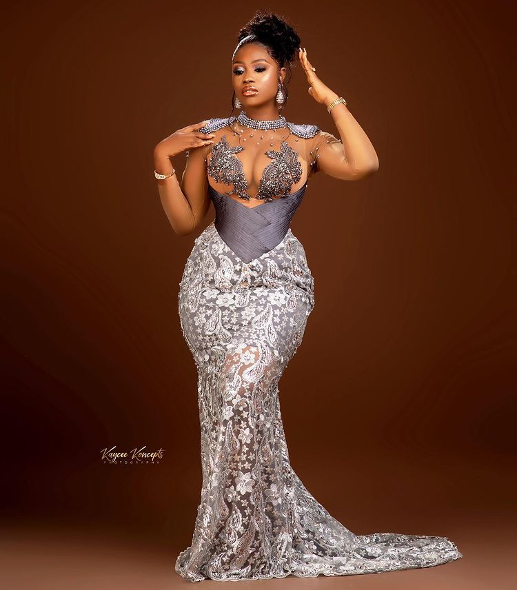 2022 Plus Size Arabic Aso Ebi Silver Mermaid Sexy Prom Dresses Beaded Crystals Evening Formal Party Second Reception Birthday Engagement Gowns Dress Z
