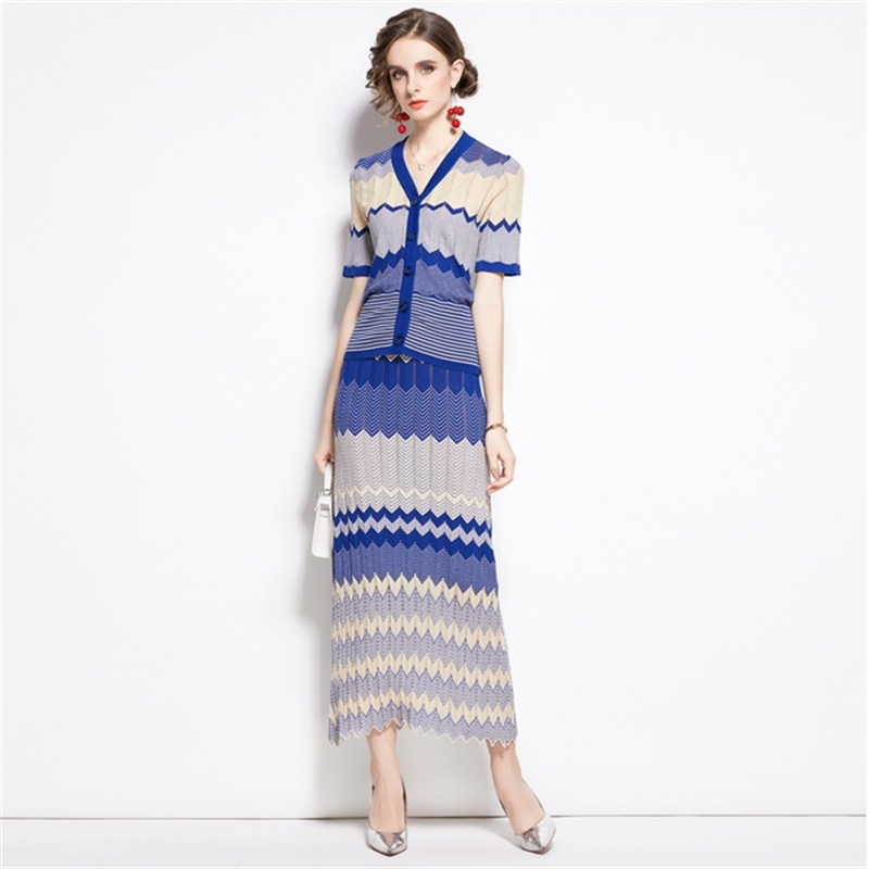 Autumn Women's Two-piece set Elegant Blue Wave Striped Knitted Suit Short sleeve Sweater Top + High waist Long Skirt 210519