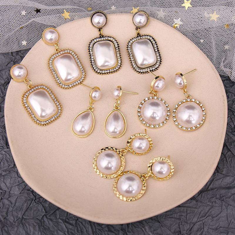 Stud Women's Retro Pearl Earrings Dress Bride Wedding Accessories Metal, Golden;silver
Stud Women's Retro Pearl Earrings Dress Bride Wedding Accessories Metal, Golden;silver