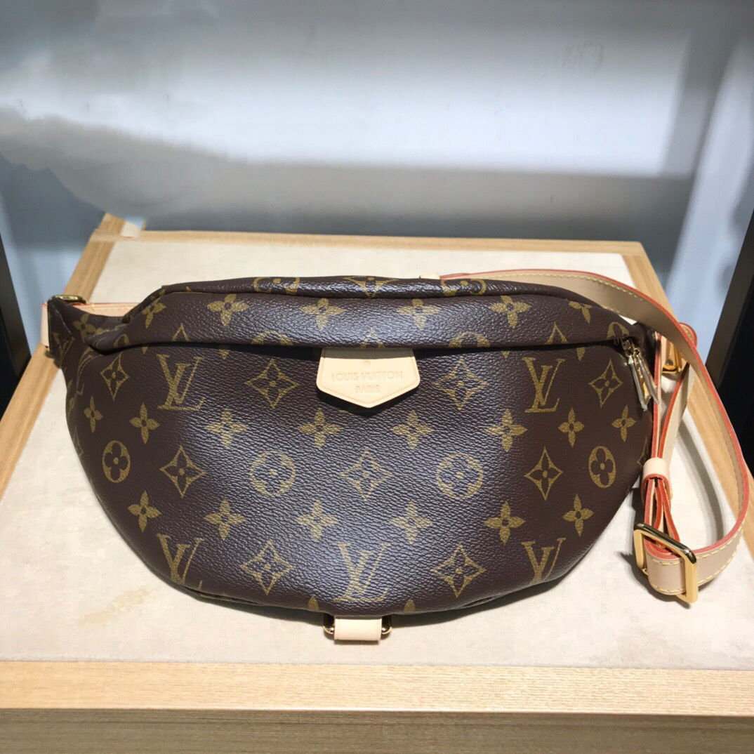GGLVLOUIS
VITTONYSL
VUTTON Men Women Fashion Printed Fanny Pack Belly Chest Bum Pouch Shoulder Crossbody Bag, Brown
GGLVLOUIS
VITTONYSL
VUTTON Men Women Fashion Printed Fanny Pack Belly Chest Bum Pouch Shoulder Crossbody Bag, Brown