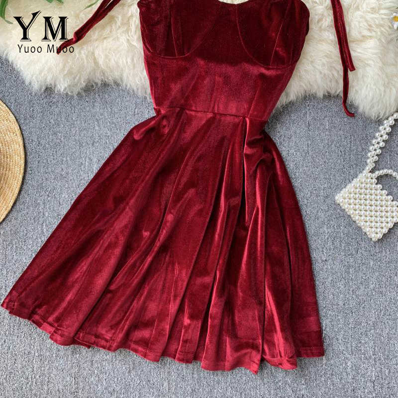 YuooMuoo Elegant Vintage Gothic Spaghetti Strap Dress Early Fall Basic Women Short Party Dresses Slim High Waist Mini Dress 210630