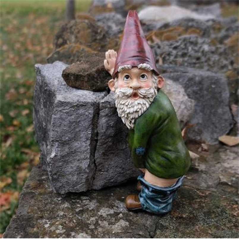 Cartoon Old Man Figurines with White Beard Funny Peeing Dwarf Statue Crafts Gift Ornaments Home Garden Decoration 211108