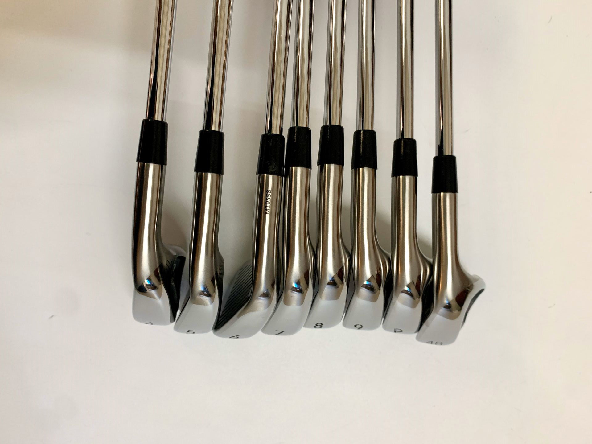 Brand New Top Quality Golf Club T 300 Irons Set Steel Shaft Wholesale Freeshipping
Brand New Top Quality Golf Club T 300 Irons Set Steel Shaft Wholesale Freeshipping