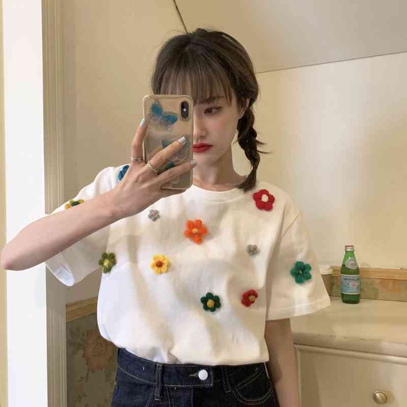 Short Tshirts for Women Summer Sweet Flower Decoration Fresh Kawaii Woman Tops Fashion All-match Korean Blouses Tees 210525