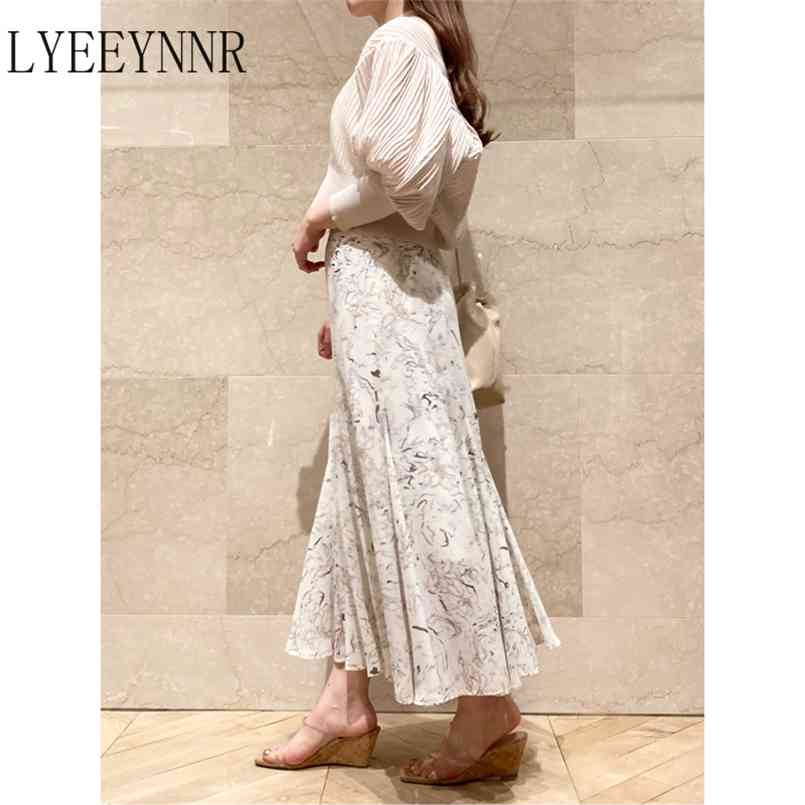 LYEEYNNR Woman Skirts Spring Summer Japanese Style Ins Fashion Female Temperament Printed Slit High Waist Long Skirt 210708, Polka dot
LYEEYNNR Woman Skirts Spring Summer Japanese Style Ins Fashion Female Temperament Printed Slit High Waist Long Skirt 210708, Polka dot