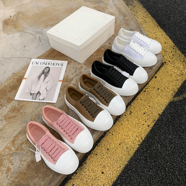 Platform Canvas Casual Shoes Designer Women Classic High-top Sneakers Suede Splicing All-match Stylist Shoe Low Cut Trainers With Box Q-161, Not link product;not choose the option
Platform Canvas Casual Shoes Designer Women Classic High-top Sneakers Suede Splicing All-match Stylist Shoe Low Cut Trainers With Box Q-161, Not link product;not choose the option