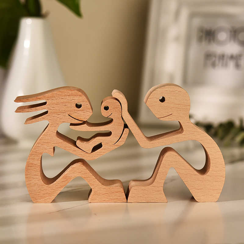 Wooden Ornament Family Sculptures Men Women and Child Figurine Decoration DIY Wood Piece anniversary Gift 210804
