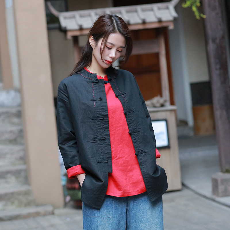 Johnature Women Black Shirts Stand Long Sleeve Chinese Style Blouses Spring Embroidery Button 3 Color Tops Women Shirts 210521
Johnature Women Black Shirts Stand Long Sleeve Chinese Style Blouses Spring Embroidery Button 3 Color Tops Women Shirts 210521