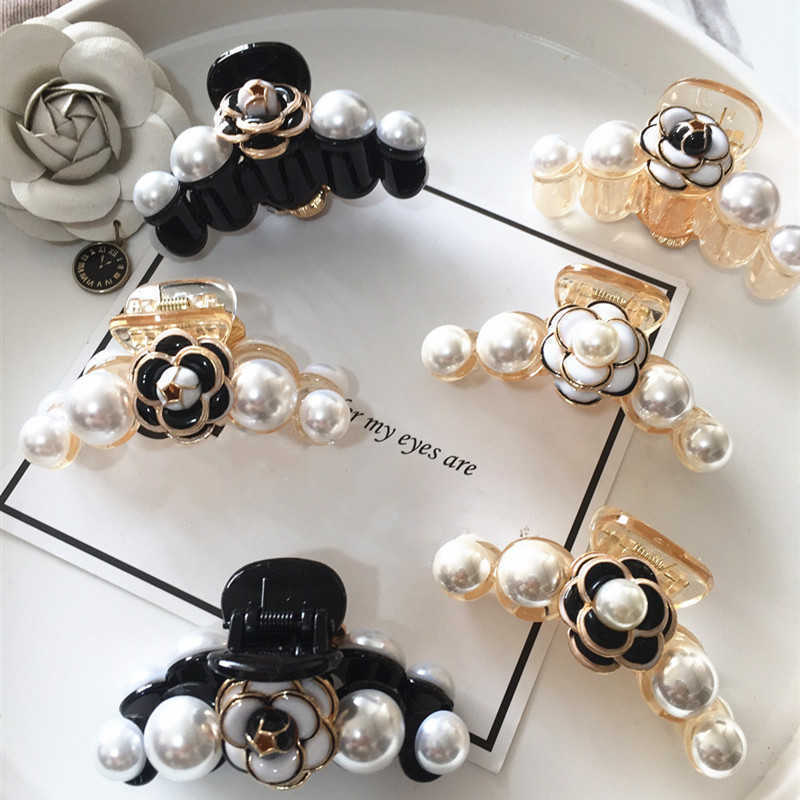 Elegant Camellia Pearl Hair Claws Clips Hairgrips For Women 2021 Rose Flower Rhinestone Acrylic Hair Accessories Clamp Wholesale
Elegant Camellia Pearl Hair Claws Clips Hairgrips For Women 2021 Rose Flower Rhinestone Acrylic Hair Accessories Clamp Wholesale