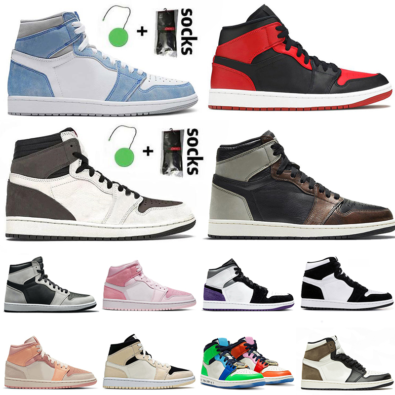 2021 With Socks Jumpman 1 Women Mens Basketball Shoes 1s High OG Hyper Royal Shadow Patina Travis Digital Pink Jordan Barely Orange Trainers Sneakers Size 36-46, No.34 satin-snake 36-46
2021 With Socks Jumpman 1 Women Mens Basketball Shoes 1s High OG Hyper Royal Shadow Patina Travis Digital Pink Jordan Barely Orange Trainers Sneakers Size 36-46, No.34 satin-snake 36-46