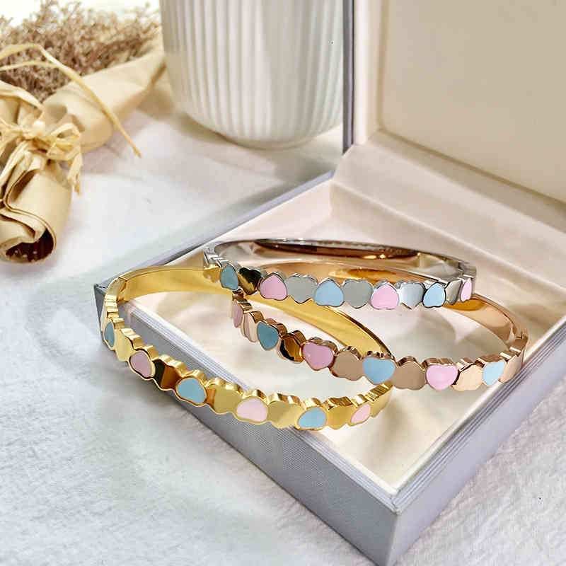 Charm Bracelets 56 Elegant Collocation Color Drop Oil Peach Heart Smooth Face Bracelet Three Colors