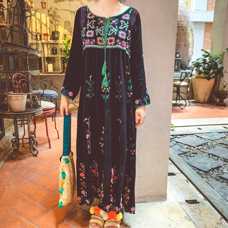 VANOVICH Summer and Spring Bohemian Dress Women Fashion Casual Embroidery Pluz Size Long Sleeve Clothing 210615