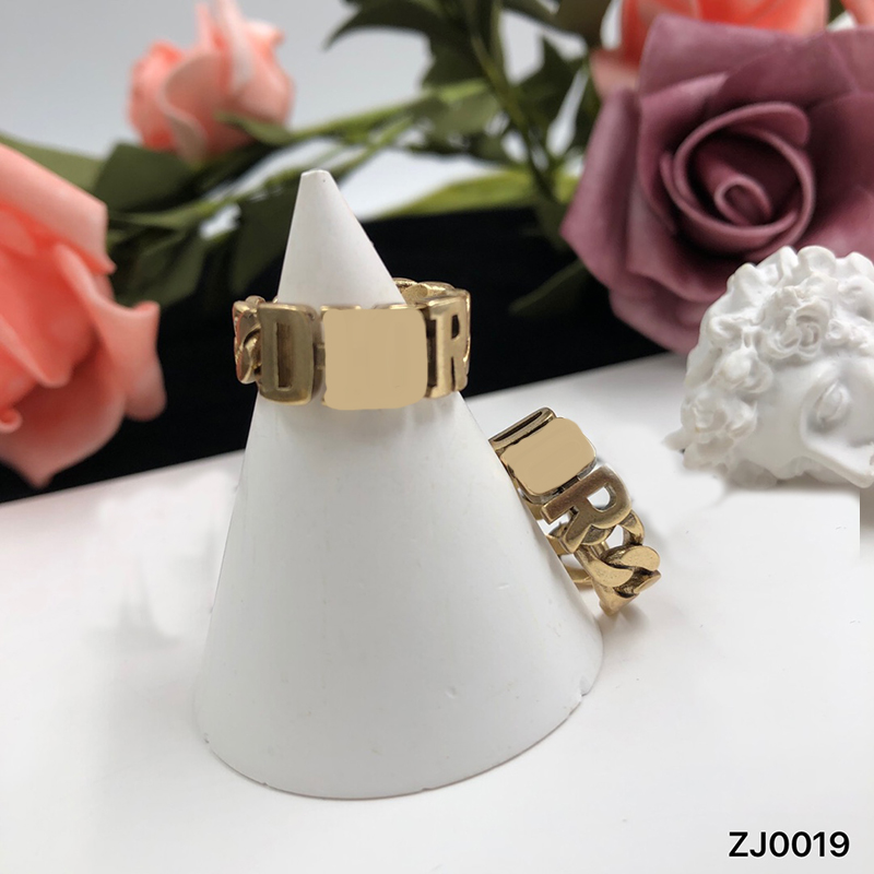 Designers Men Women Rings Men Luxury Rings Letter D Luxurys Designer Ring Designer Fashion Jewelry For Lovers Couple Ring For Gift D2109091Z, Silver
Designers Men Women Rings Men Luxury Rings Letter D Luxurys Designer Ring Designer Fashion Jewelry For Lovers Couple Ring For Gift D2109091Z, Silver