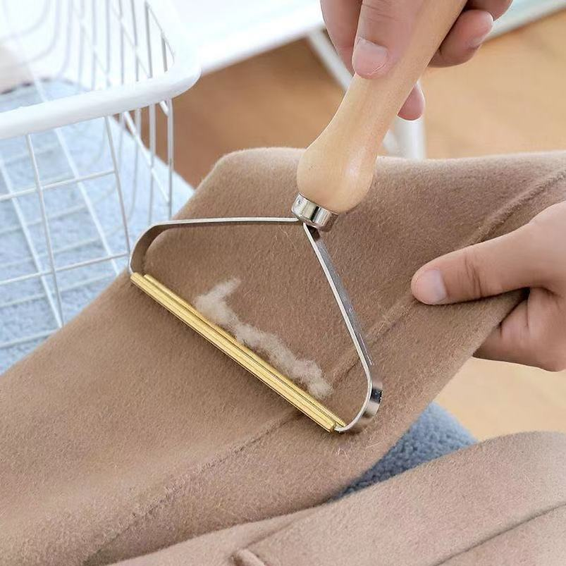 Manual Lint Remover Clothes Fuzz Fabric Shaver Trimmer Removing Roller Hairball Brush Cleaning Tools
Manual Lint Remover Clothes Fuzz Fabric Shaver Trimmer Removing Roller Hairball Brush Cleaning Tools