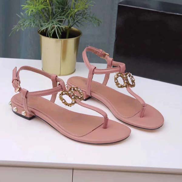 Luxury Designer Sandals Women's Beach Shoes Calf Leather Classic Hardware buckle Pearl heel Fashion Platform Slipper Size 35-43 With box, Black
Luxury Designer Sandals Women's Beach Shoes Calf Leather Classic Hardware buckle Pearl heel Fashion Platform Slipper Size 35-43 With box, Black