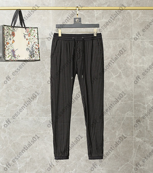 Monclair Thin fashion mens casual pants Summer and autumn High Quality Brand pant Designers Men S Clothing, Supplement (not shipped separately)
Monclair Thin fashion mens casual pants Summer and autumn High Quality Brand pant Designers Men S Clothing, Supplement (not shipped separately)