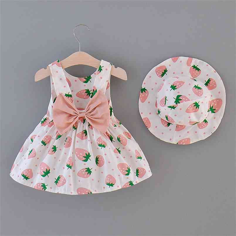 Baby Strawberry Print Dresses with Hat Set 210528