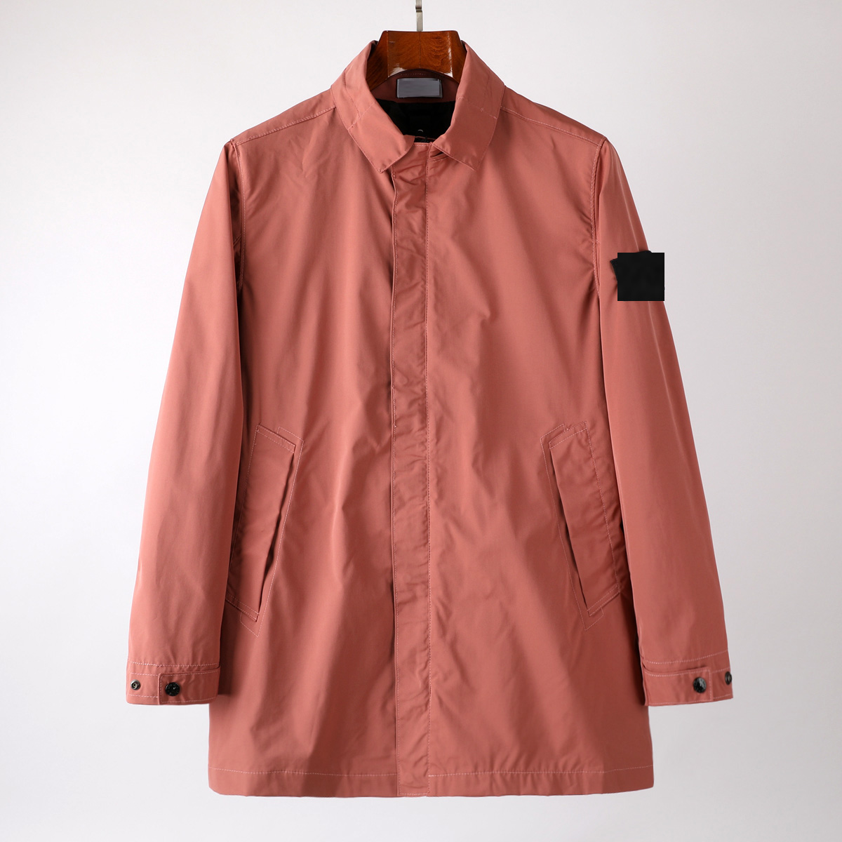topstoney 2020ss konng gonng Hots sale Goggle Hooded Jacket Spring and Autumn Outdoor windbreaker Fashion brand metal nylon coat, Black;brown
topstoney 2020ss konng gonng Hots sale Goggle Hooded Jacket Spring and Autumn Outdoor windbreaker Fashion brand metal nylon coat, Black;brown